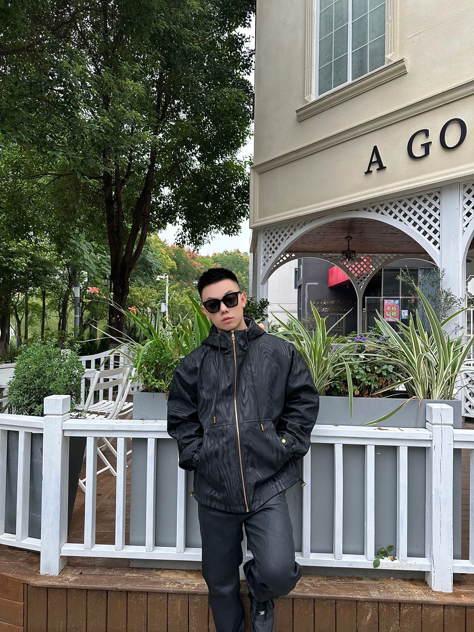 Model picture